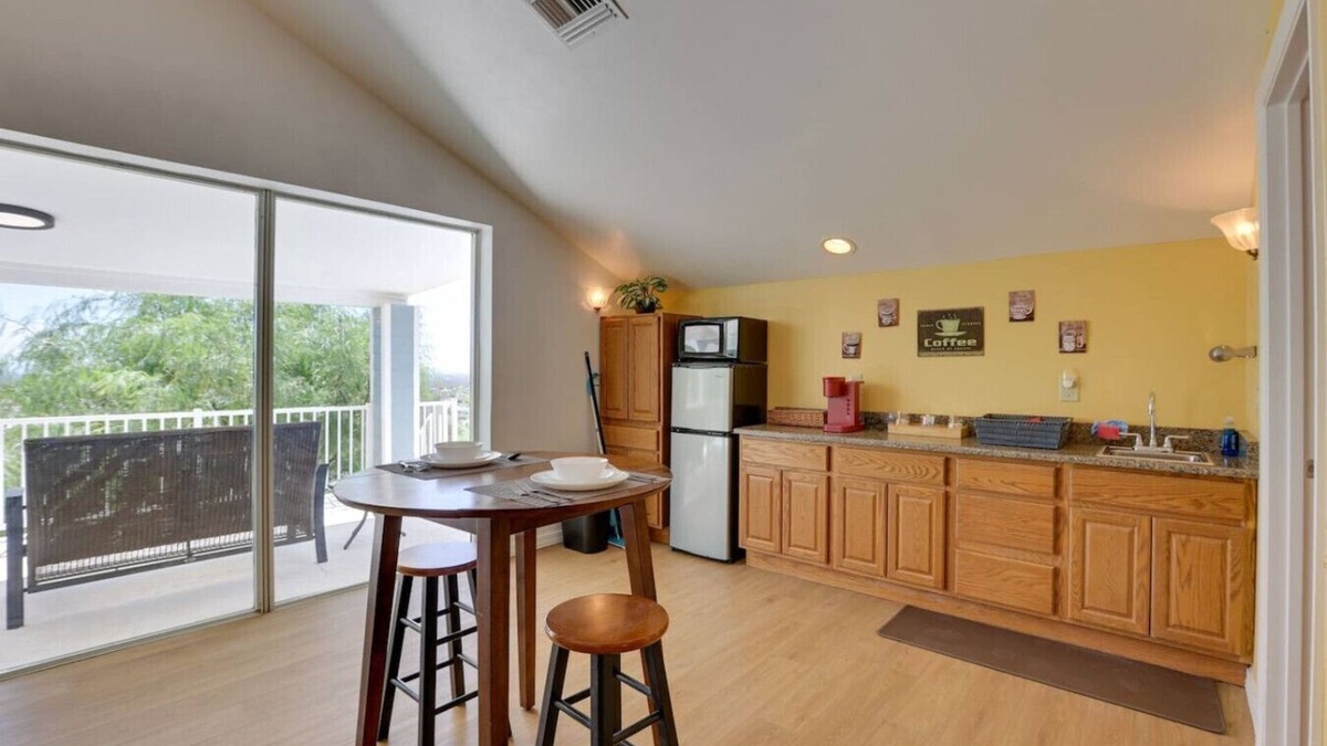 Phoenix House | Sevillage @ Thunderrock