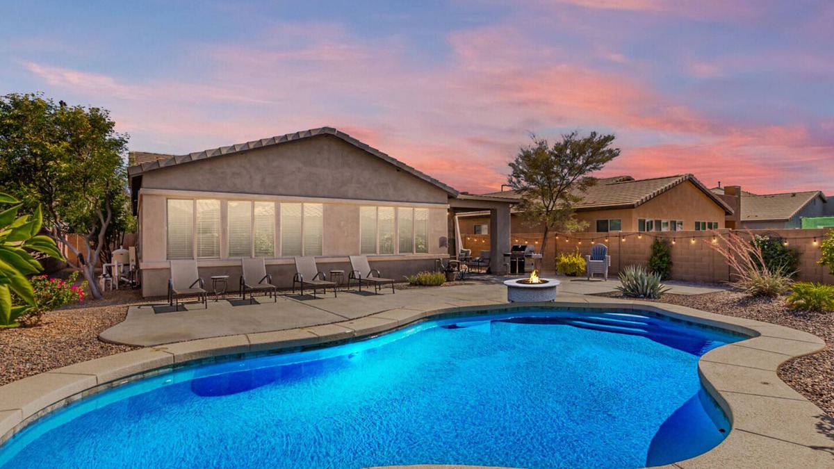 Seville House | Seville Home w/Heated Pool! 30 Night Min