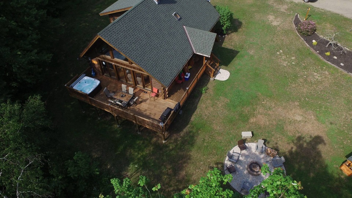 Charlemont Cabin | Sfa Lodge Log Cabin 4 Bd - 2 Ba Nestled In The Woods 5 Mins From Berkshire East
