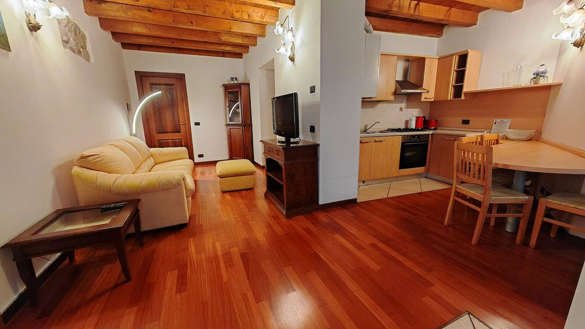 Peschiera del Garda City Centre Apartment | SG Family - Arilica Loft