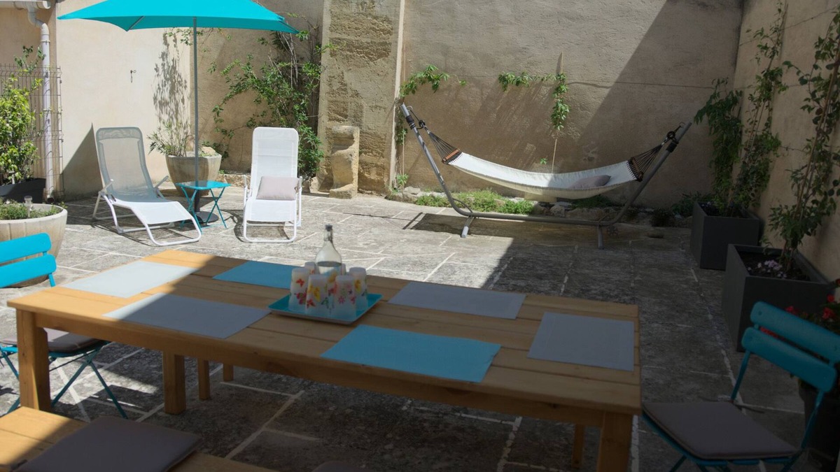 Cadenet House | Shaded courtyard house, Luberon Park, 1-6 pers.