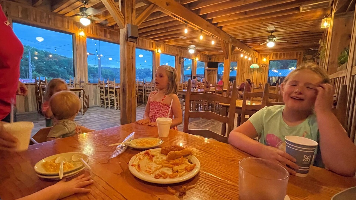 Penrod Hotel | Shady Cliff Resort