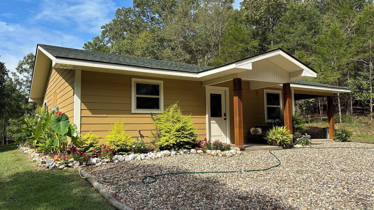 Story Cottage | Shady Pines Cottage; A Charming 2-Bedroom Cottage. Pet-Friendly!