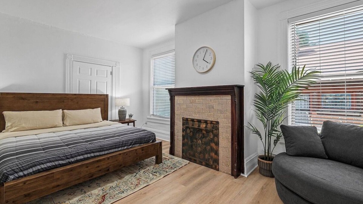 Shadyside Apartment | Shadyside/Central @4 Stylish&Central Studio w/Prkg