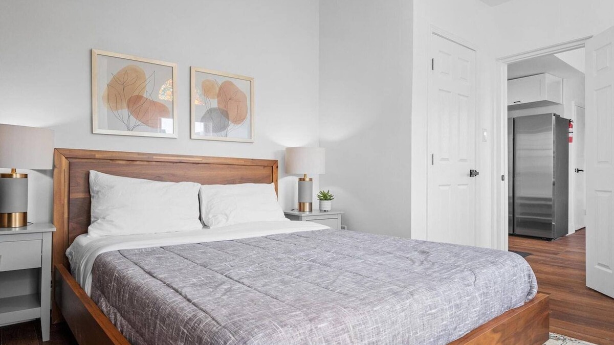 Shadyside Apartment | Shadyside/Pittsburgh, Modern & Bright 1 Bedroom with Free Parking
