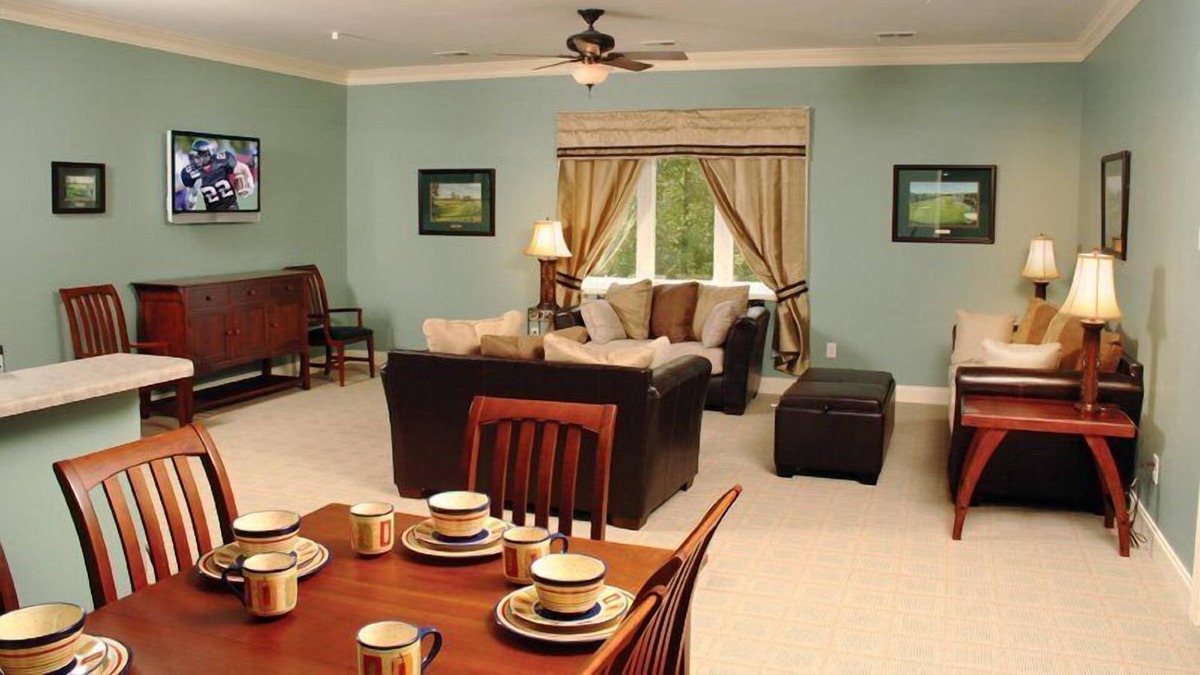 Conway Condo | Shaftesbury Glen - Palmer