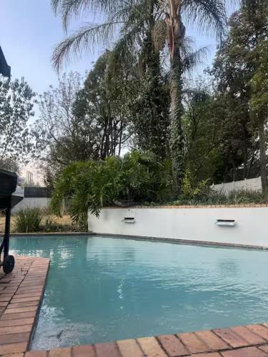 Kareeberg Bed & Breakfast | Shalom Shalom - Stylish New Stay in the Heart of Fourways