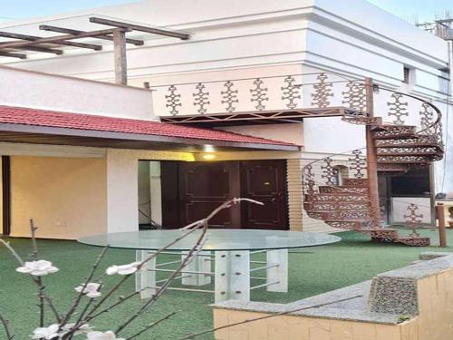 Dadar East Apartment | Shalom terraces At Dadar