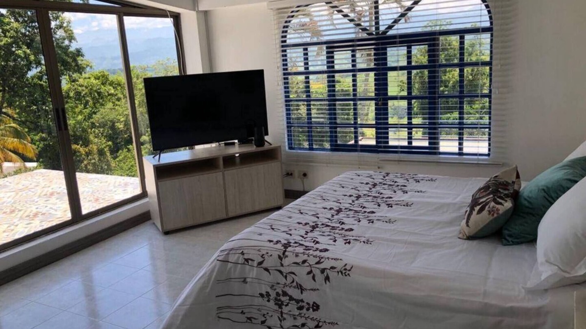 Palestina Villa | Shangri La Yoga and art