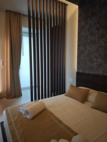 Bacoli House | Shanti Rooms & Apartments Castello