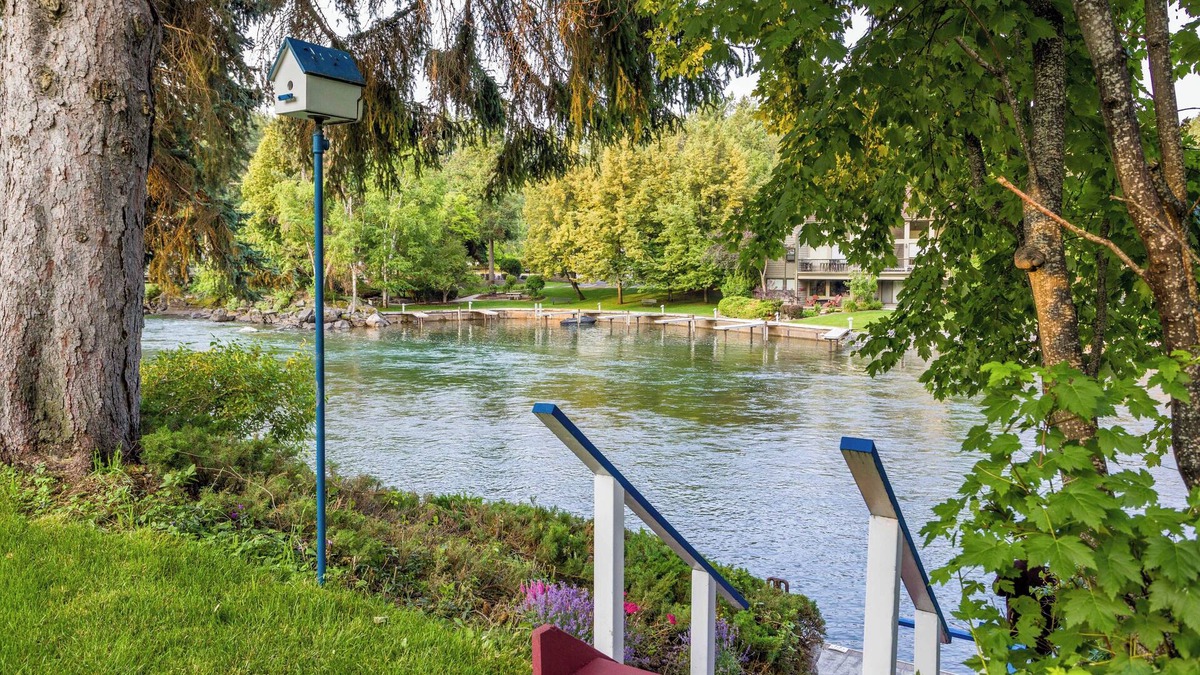 Bigfork House | Shared Boat Dock, Waterfront Property, New build 2023