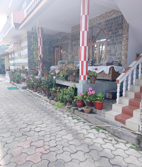 Stuart Hill House | Sharon Home Stay