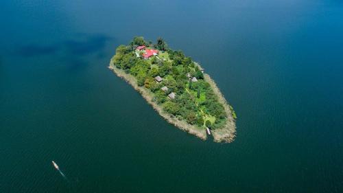 Kabale District House | Sharp Island Gorilla Lodge, Lake Bunyonyi