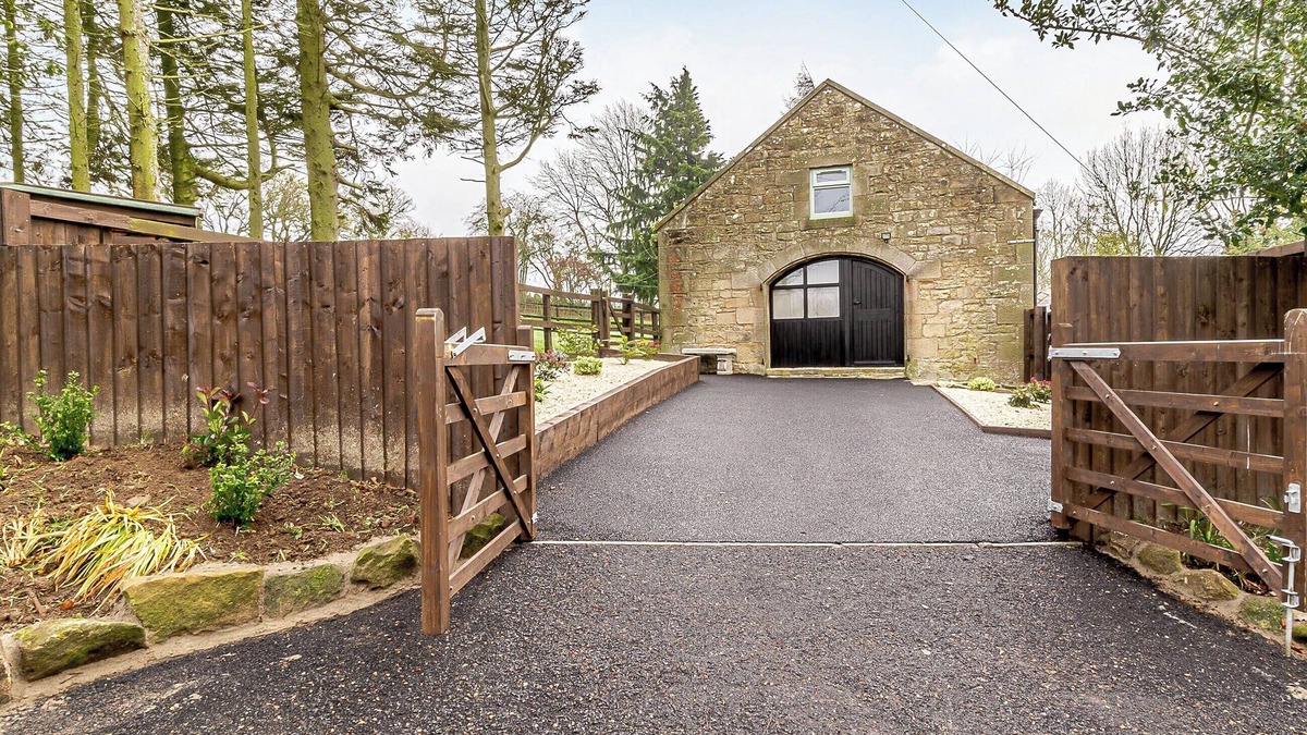 Alnwick Cottage | Shawdon Hill Coach House