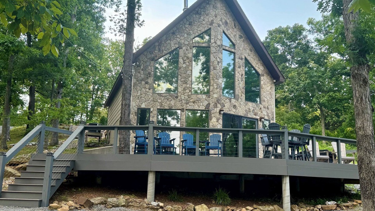 Marion House | Shawnee Overlook - Home + 2 Cabins