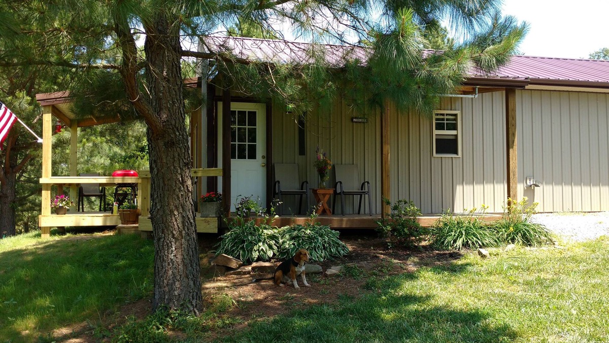 Golconda Apartment | Shawnee Pines Lodging - #2 Cute Studio