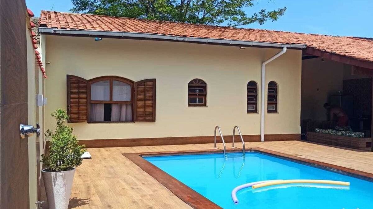 Jardim Rio da Praia House | Shed with private access and private pool