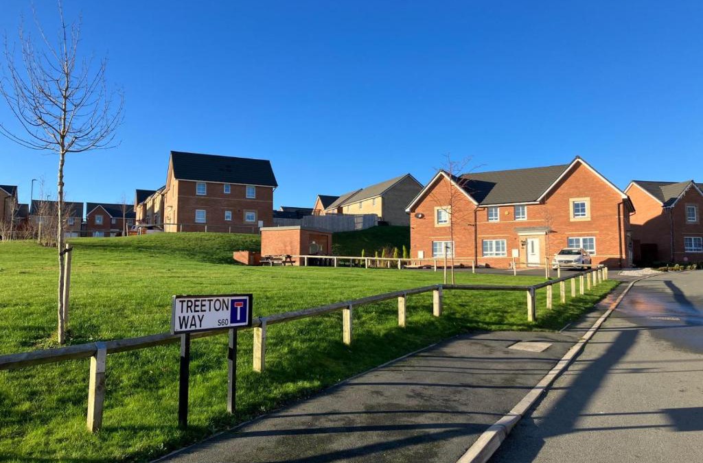 Catcliffe Apartment | Sheffield 3-Bed Warm Comfy home
