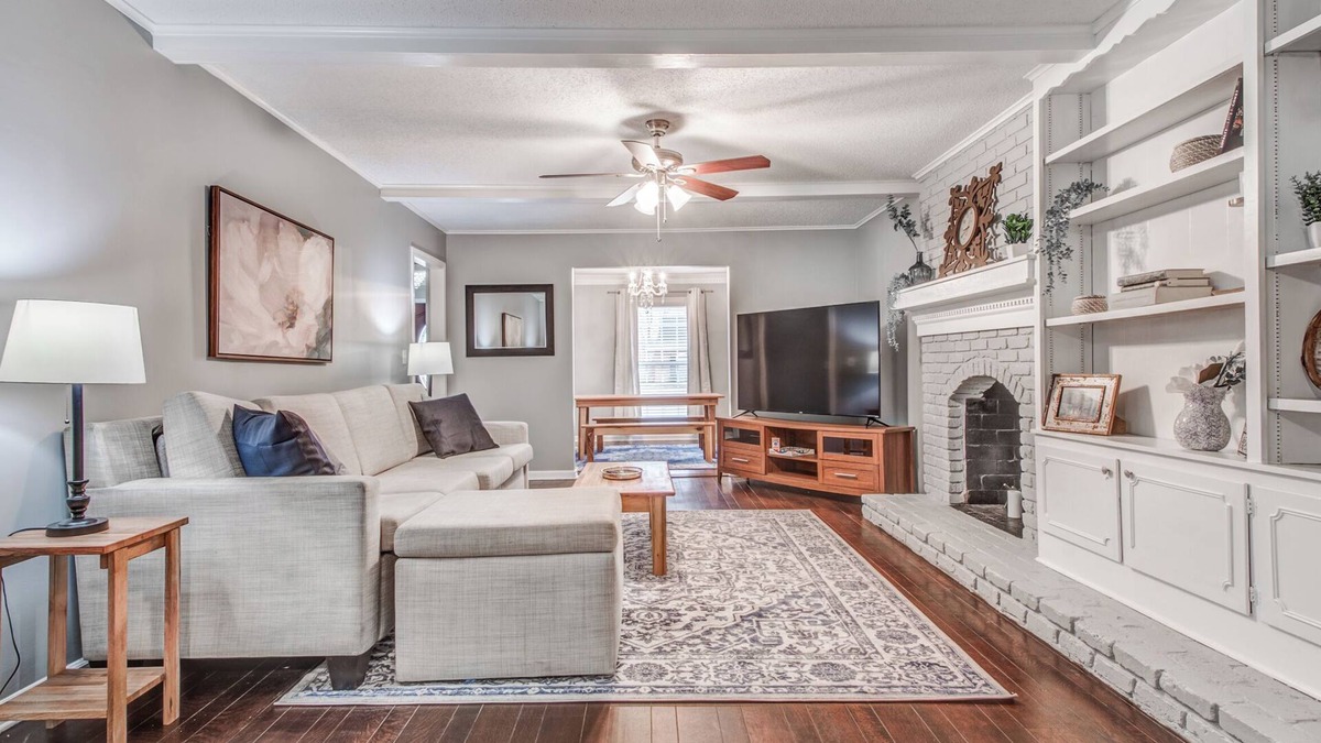 Ellendale House | Shelby Parks Farm Haddington Home