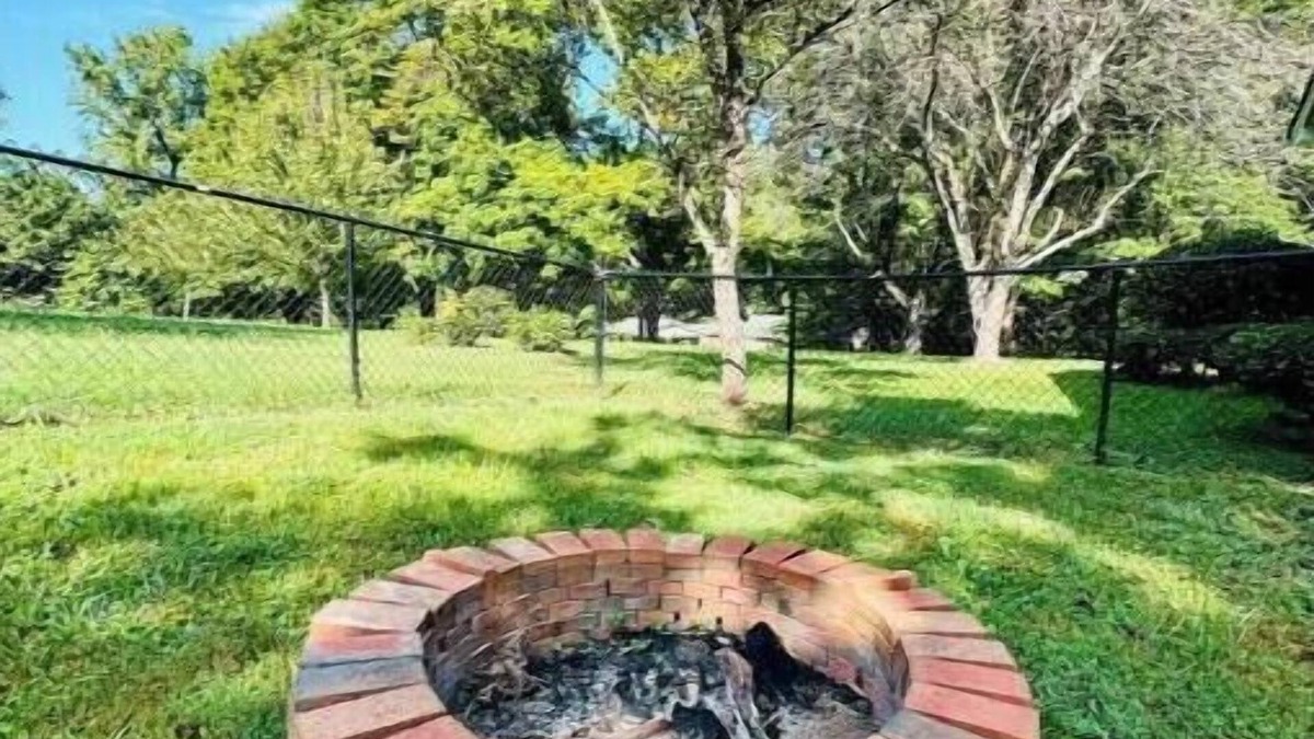 Shelby House | Shelby’s Hideaway