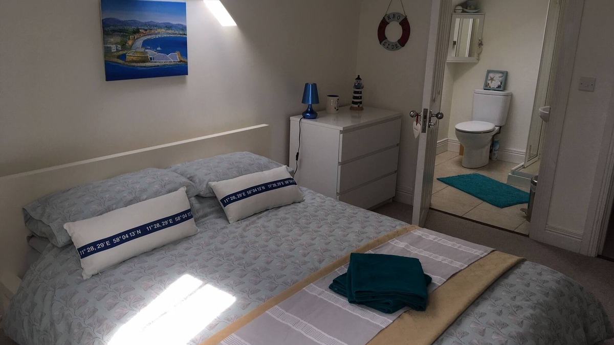 Coleraine Apartment | Shell Hill Mews Apartment
