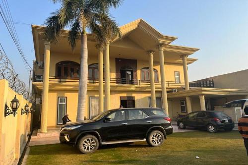 Mardan House | Shelton Hotel Mardan