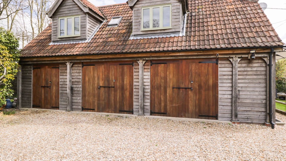 Somerton Apartment | SHEPHARD’S RETREAT, pet friendly, with a garden in Charlton Mackrell