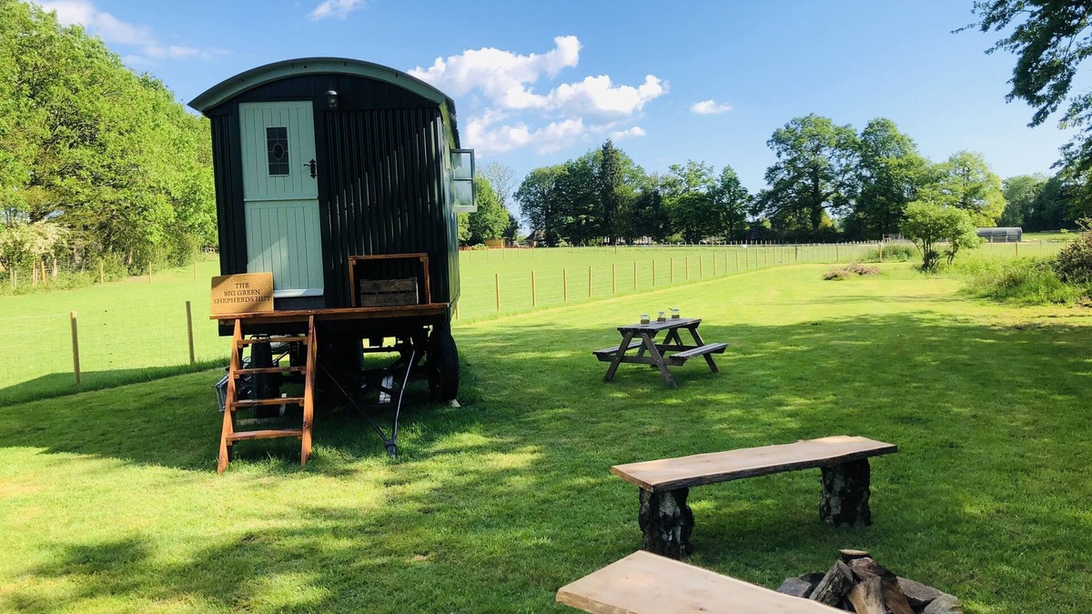 Horley House | Shepherds Hut