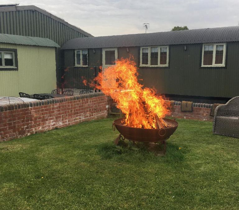 Alcester House | Shepherds View at Oaks Barn Farm Alcester with optional paid for Hot tub