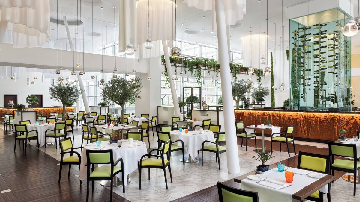 Ferno Hotel | Sheraton Milan Malpensa Airport Hotel & Conference Center