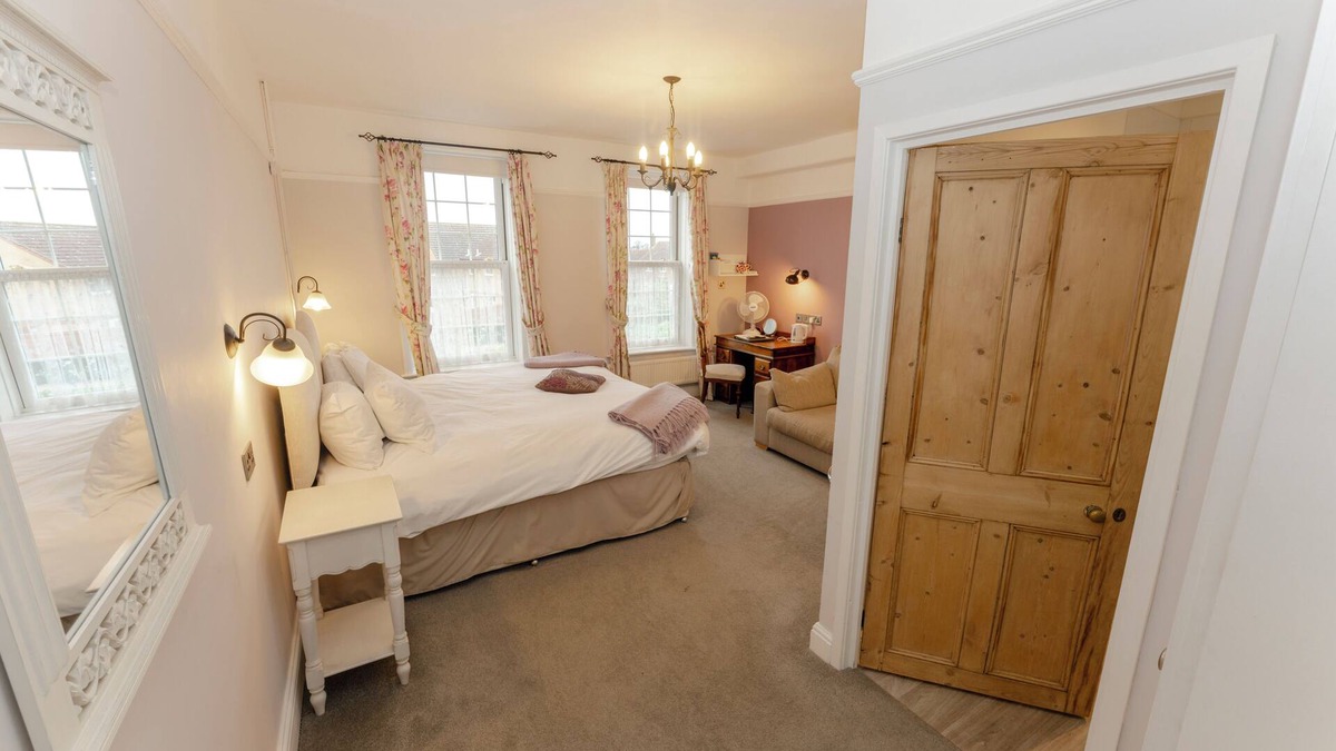 Attleborough Hotel | Sherbourne House Hotel