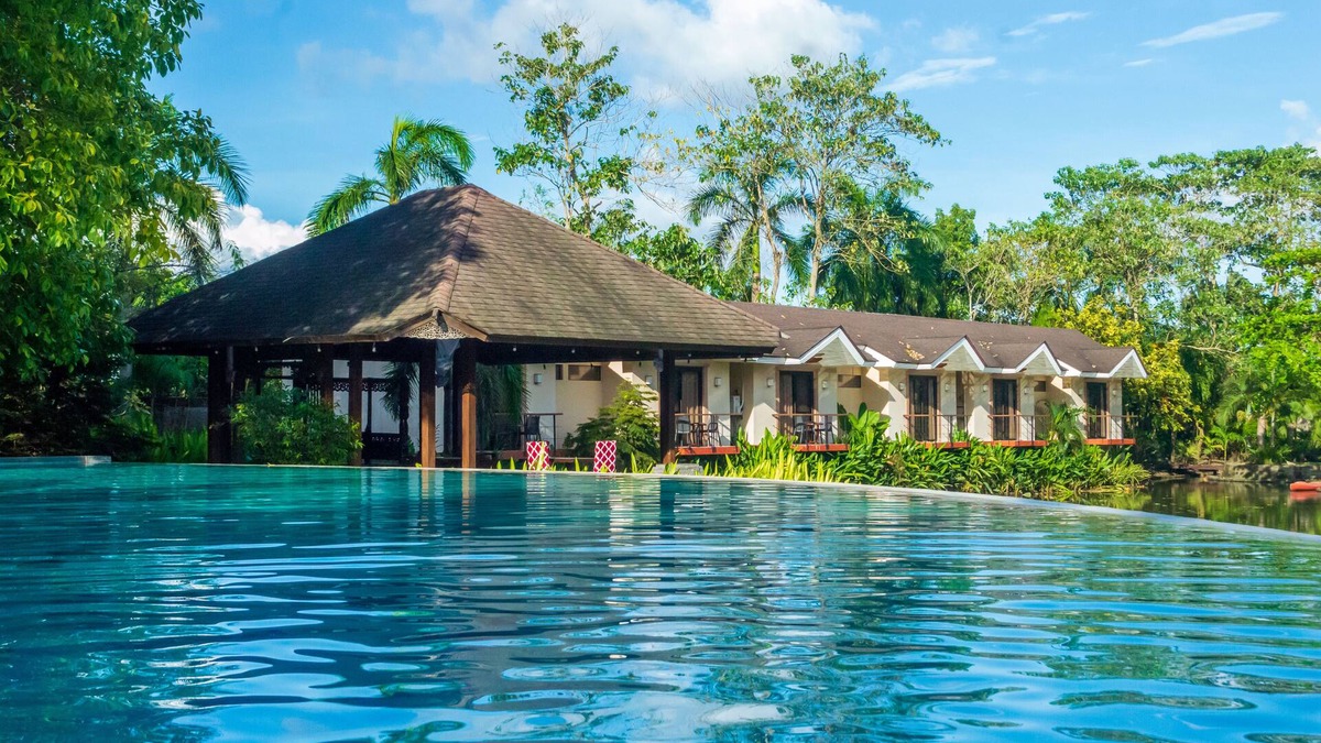 Oton Resort | Sheridan Boutique Resort