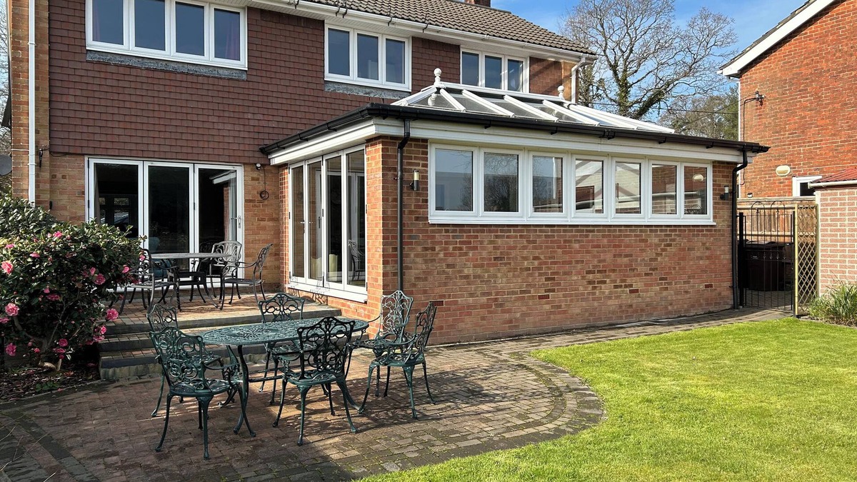 West Wellow House | SHERPA, pet friendly, with open fire in Wellow, Hampshire