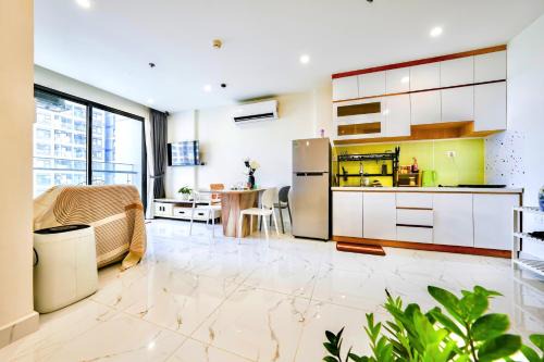 District 9 Apartment | Shi House- 1BR BS12 Modern Stay &Vinhomes G Park