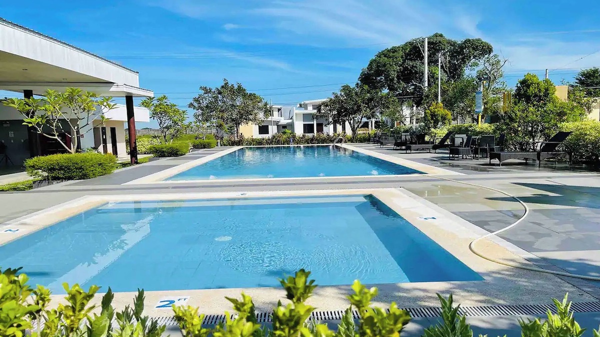Cabanatuan Villa | Shiella'S Staycation House Cabanatuan