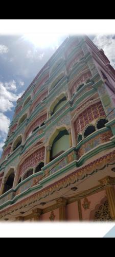 Hyderabad Apartment | shikary's palace near charminar