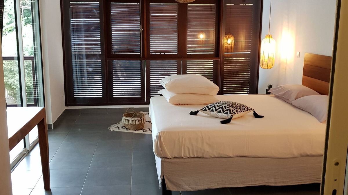 Beau Soleil Villa | Shikoa Sobole