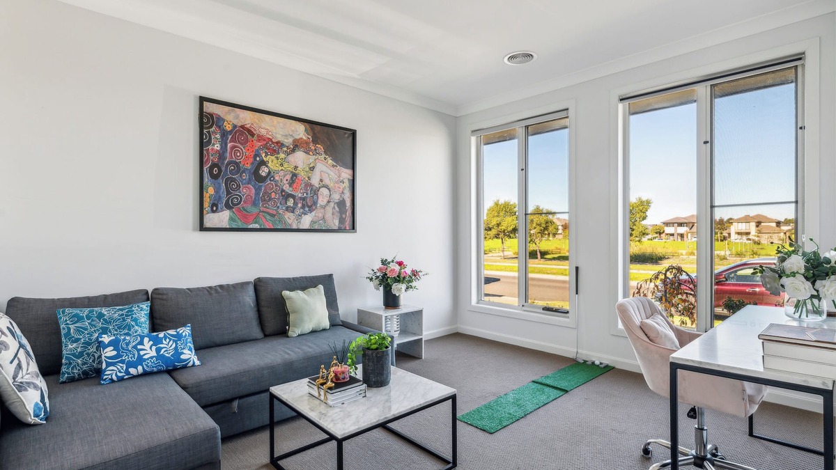 Point Cook House | SHINE Point Cook Elegant Home Sweet Home
