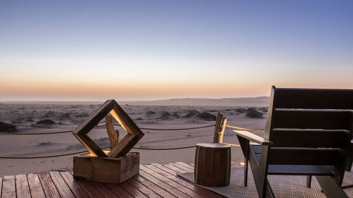 Mowe Bay Hotel | Shipwreck Lodge