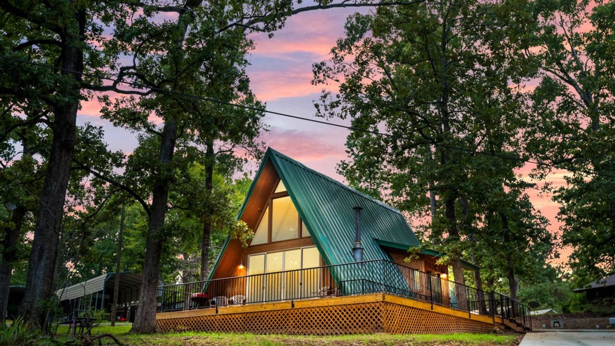 Etoile House | Shirley Creek Lake House at Lake Sam Rayburn