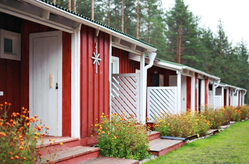 Razdolievskoe Resort | Shishki na Lampushke - Finnish Kalevala