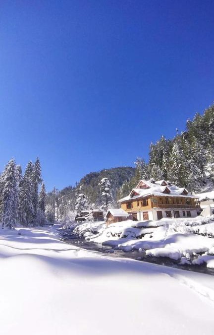 Banjar House | Shiva Valley Riverside Homestay