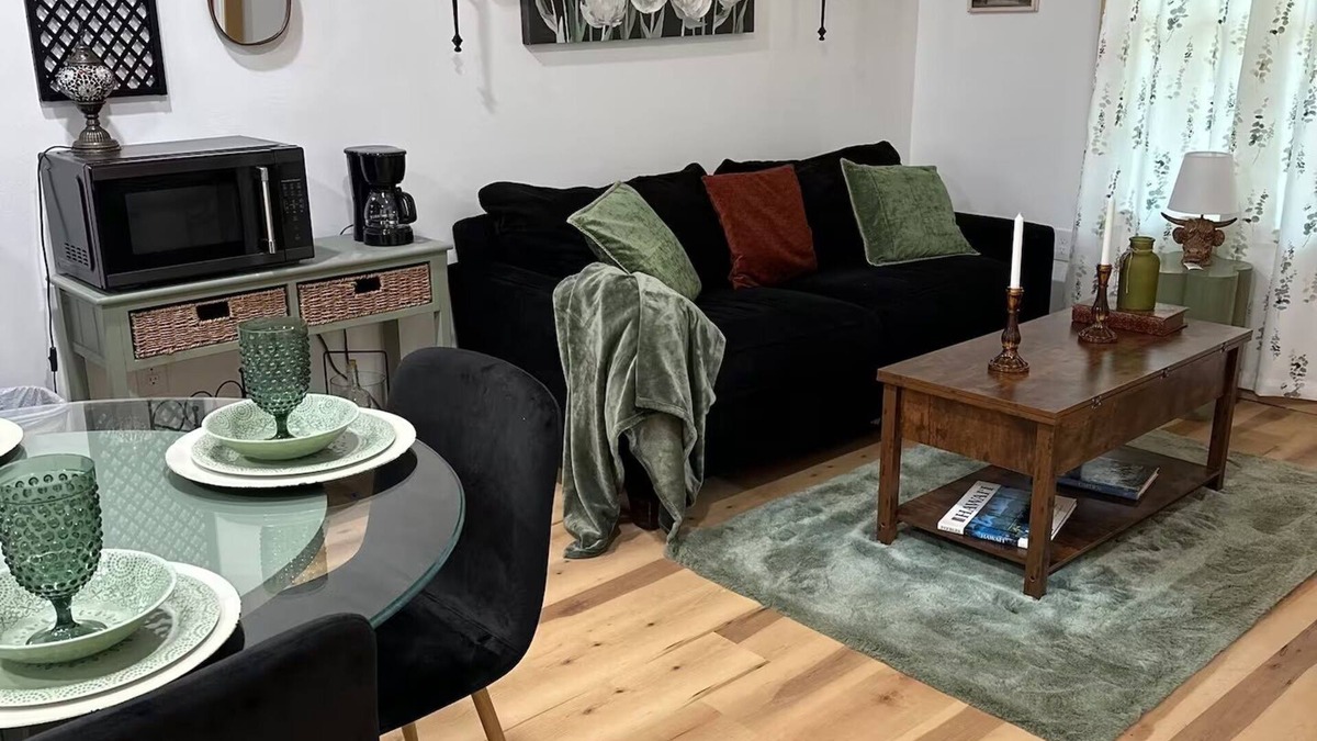 Fluker Cottage | SHL- Sage Brush Cottage