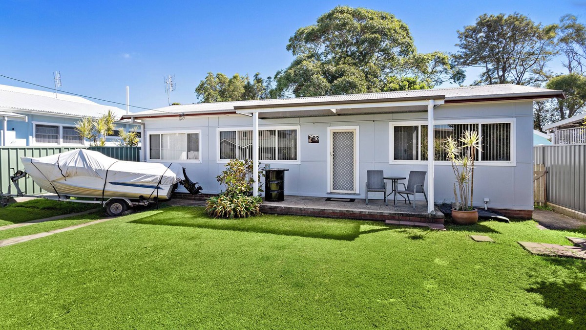 Shoalhaven Heads House | Shoalhaven Heads, River Cottage, Pet friendly, Early check in, late check out