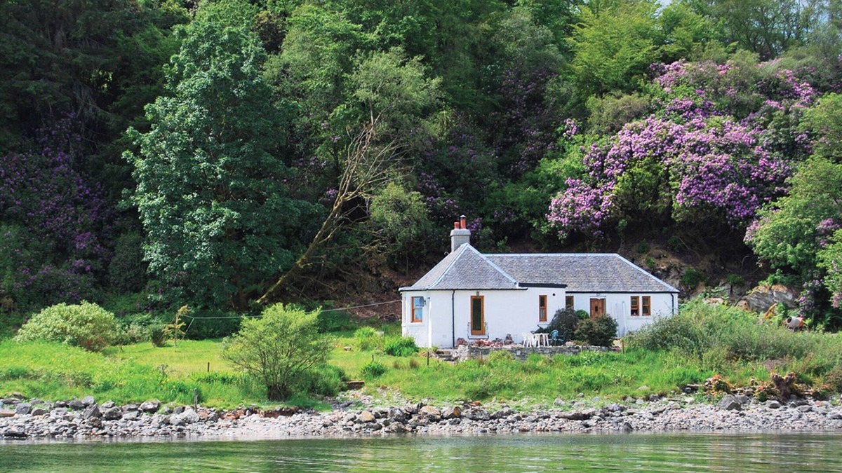 Tarbert Cottage | Shore Cottage - S4600