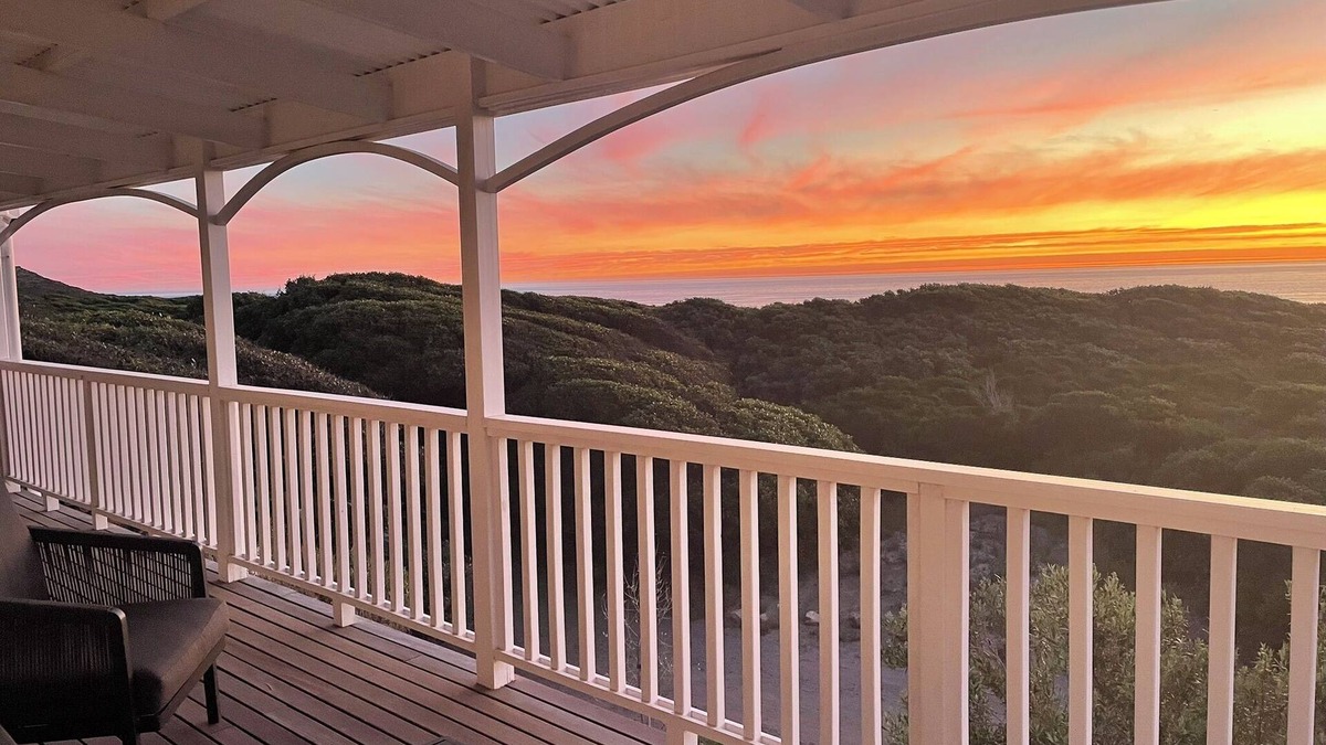 Scarborough Villa | Shore House: Beautiful New Beach House With Breathtaking Views of Atlantic Ocean