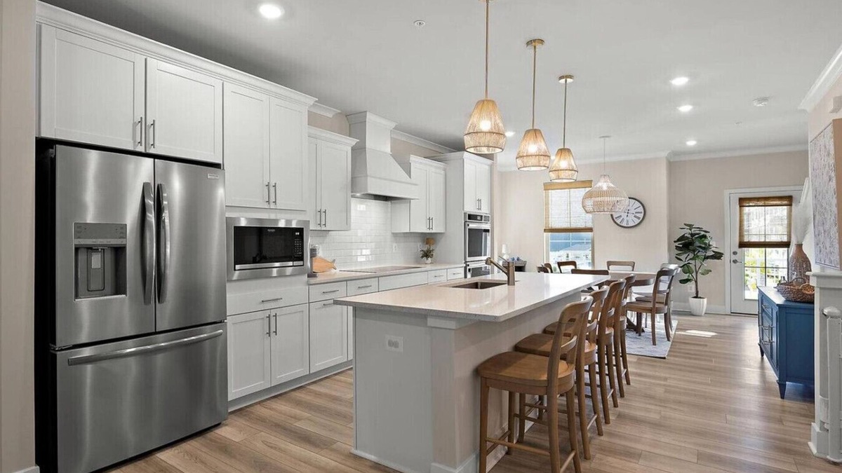 Caine Woods House | Shore Thing! Townhome + Gameroom
