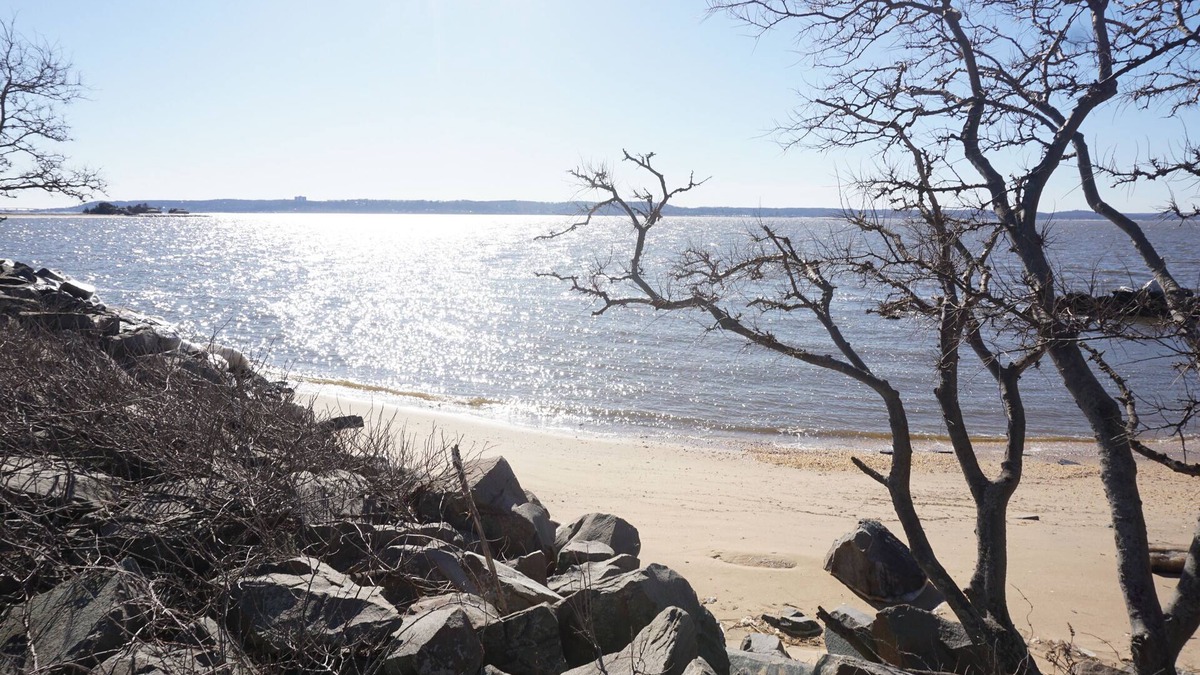 Fort Hancock House | Shore To Please (in Sandy Hook)