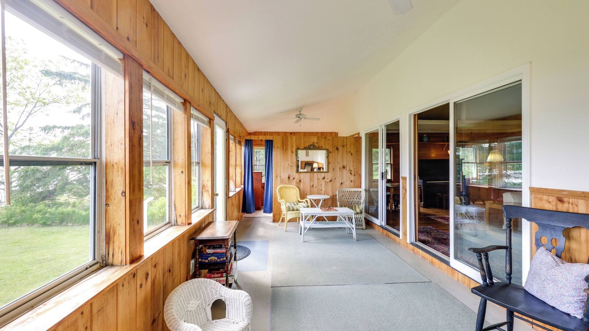 East Sullivan Cottage | Shorefront House w/Views, 14 Mi to Acadia NP