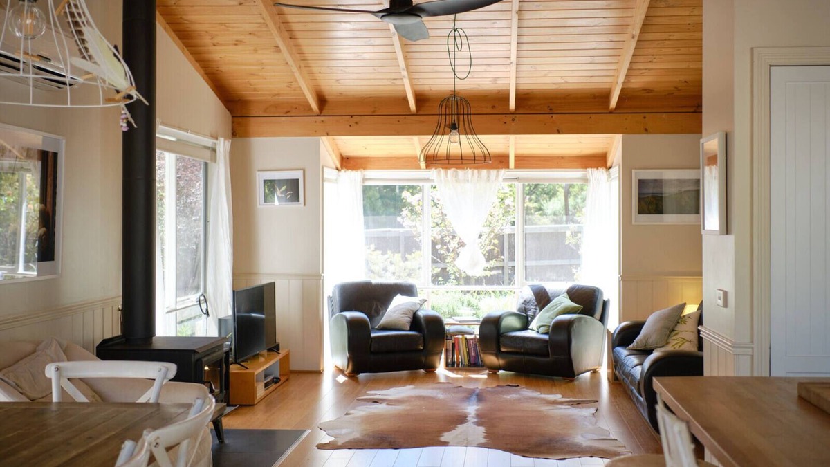 Shoreham House | Shoreham Cottage by the sea